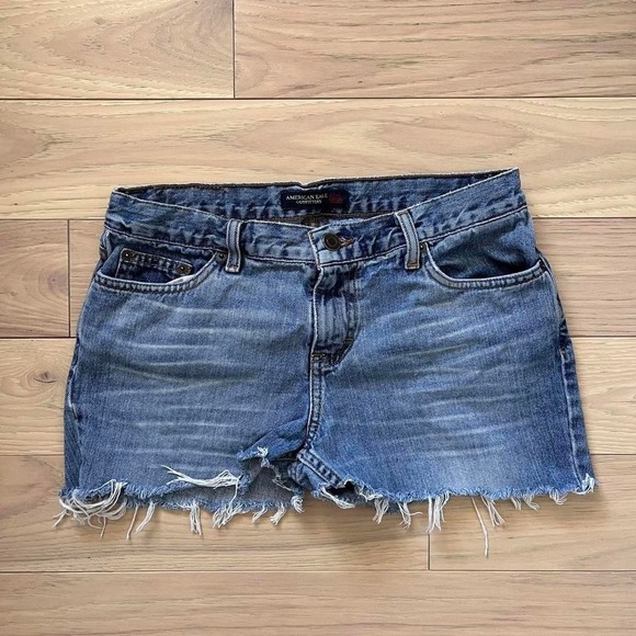 American Eagle Outfitters Pants - Vintage Y2k American Eagle Cut off Denim Shorts Women Sz 30 Distressed americana
